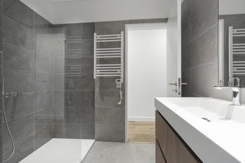 PF32103 - Appartement 4 pièces avec balcon, Restelo, Lisboa - Image 15