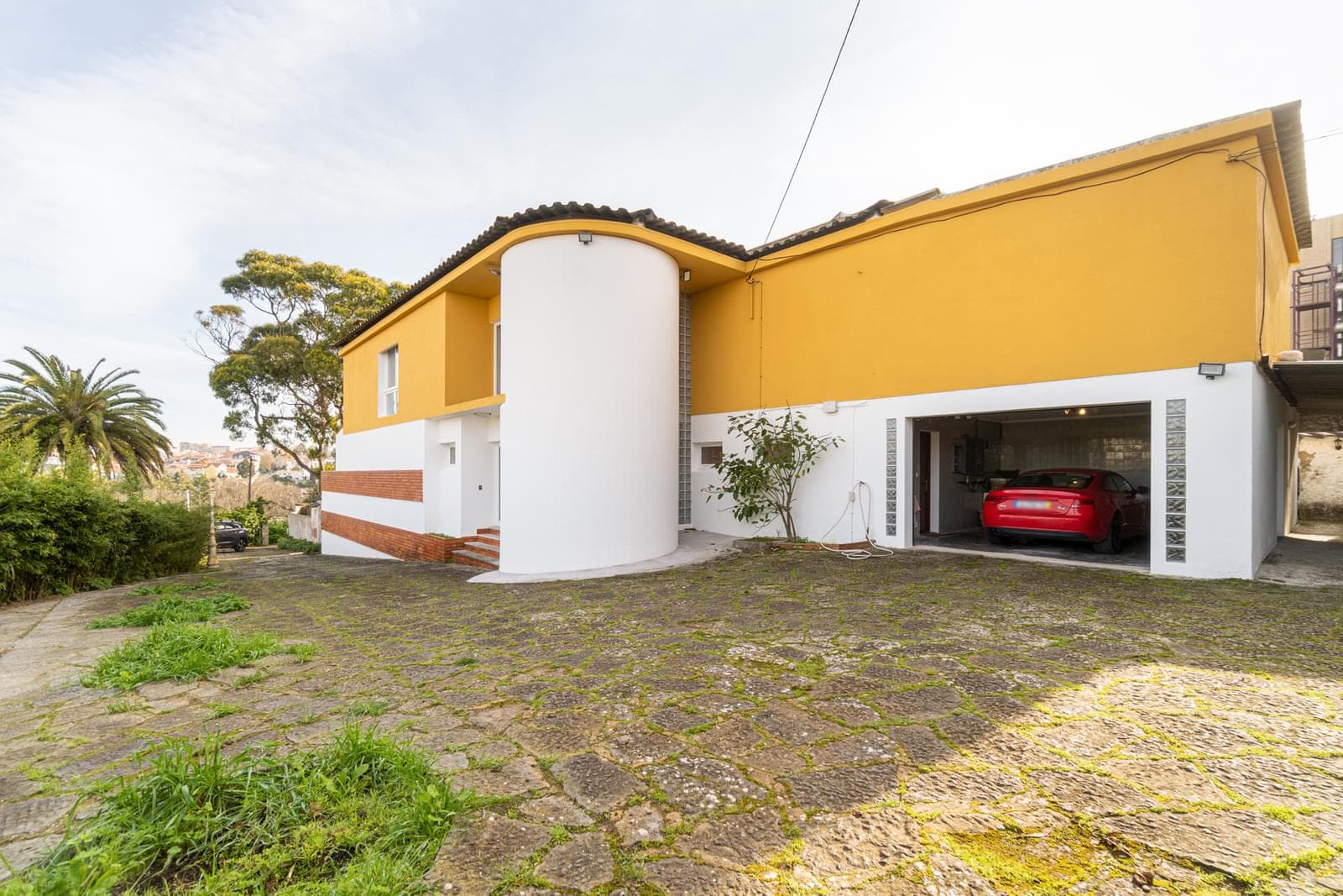 6 Bedroom House with swimming pool, Alto da Barra, Oeiras - Image 4