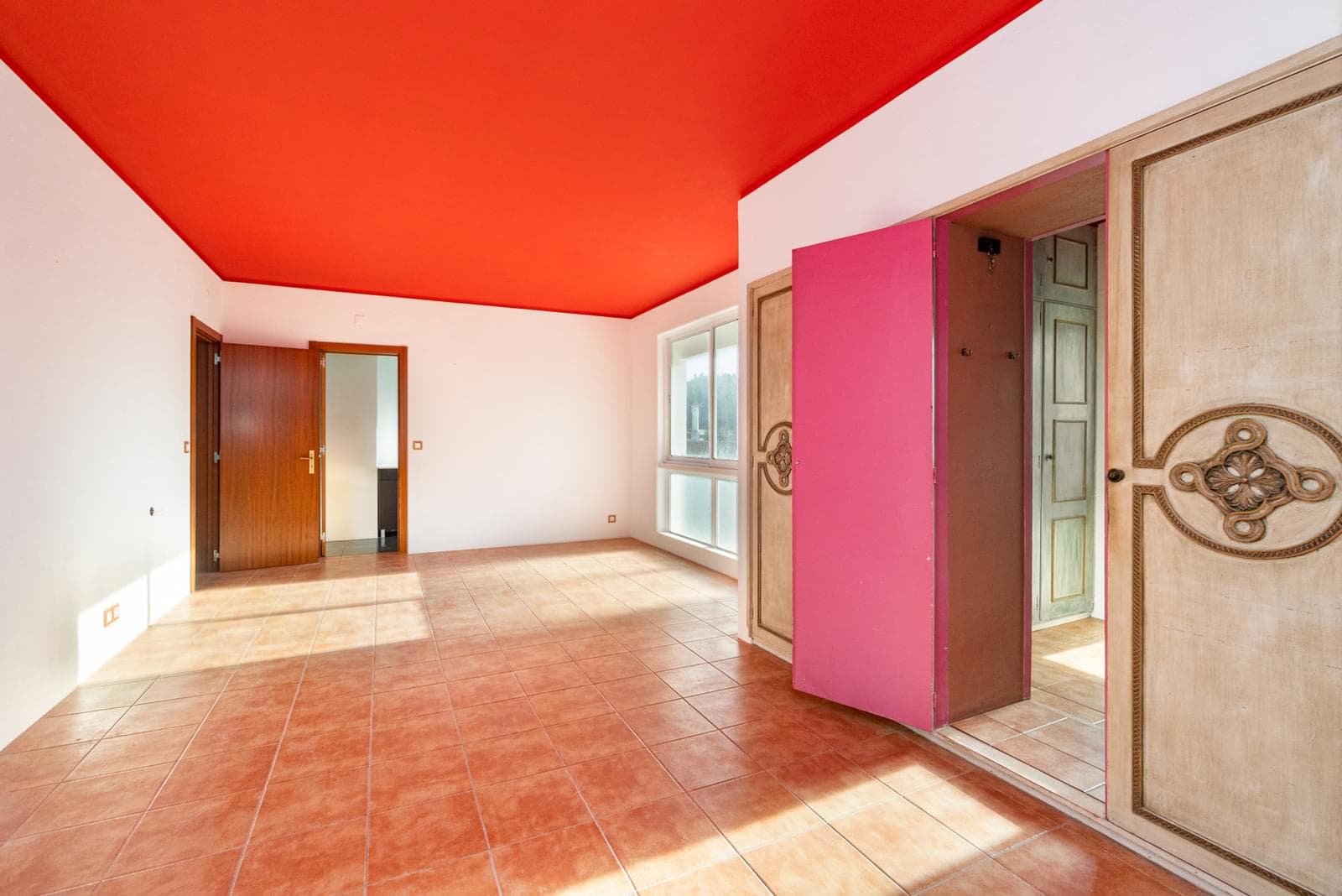 6 Bedroom House with swimming pool, Alto da Barra, Oeiras - Image 17