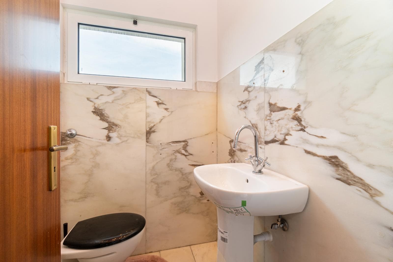 6 Bedroom House with swimming pool, Alto da Barra, Oeiras - Image 24