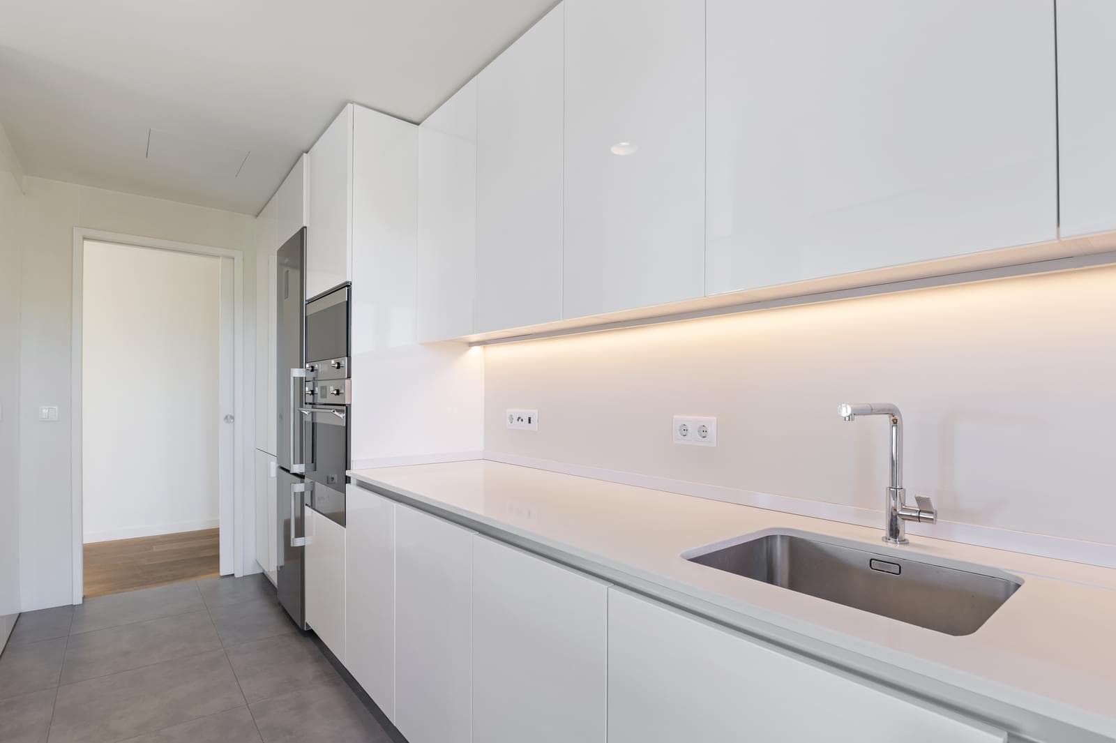 Appartement 4 pièces avec parking, Estoril, Cascais - Image 24