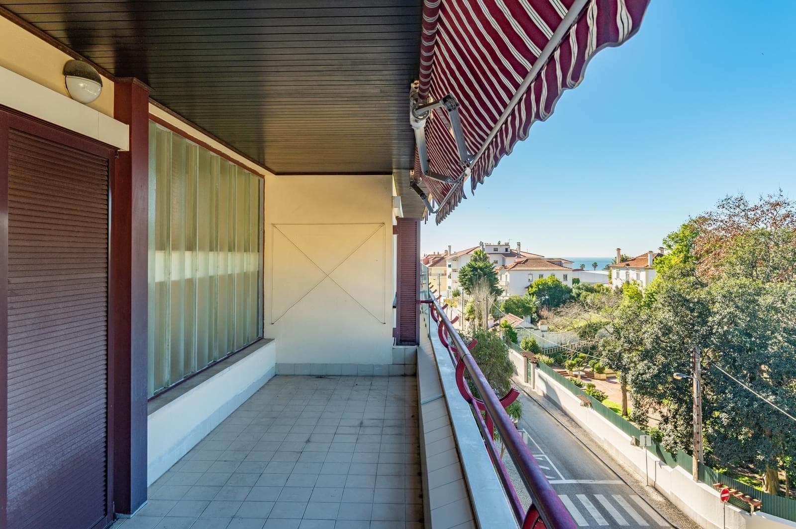 2 Bedroom Apartment with garden, Estoril, Cascais - Image 31