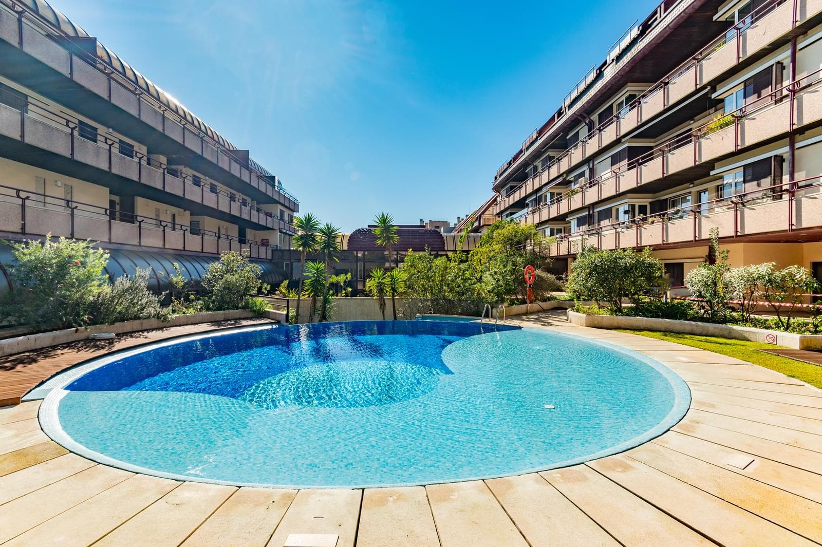 2 Bedroom Apartment with garden, Estoril, Cascais - Image 36