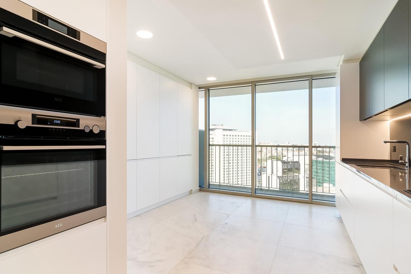 Apartamento T3 com piscina, Campolide, Lisboa - Imagem 40