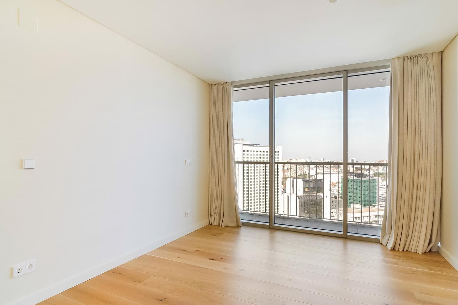 Apartamento T3 com piscina, Campolide, Lisboa - Imagem 55