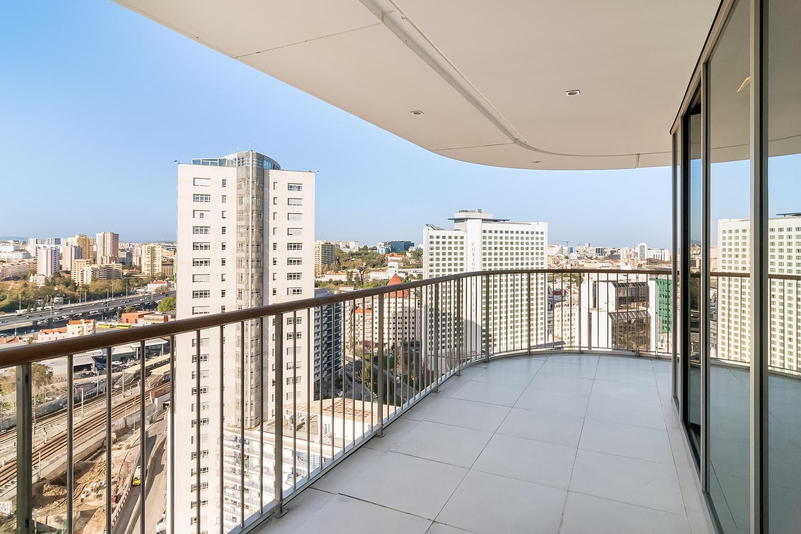 Apartamento T3 com piscina, Campolide, Lisboa - Imagem 39