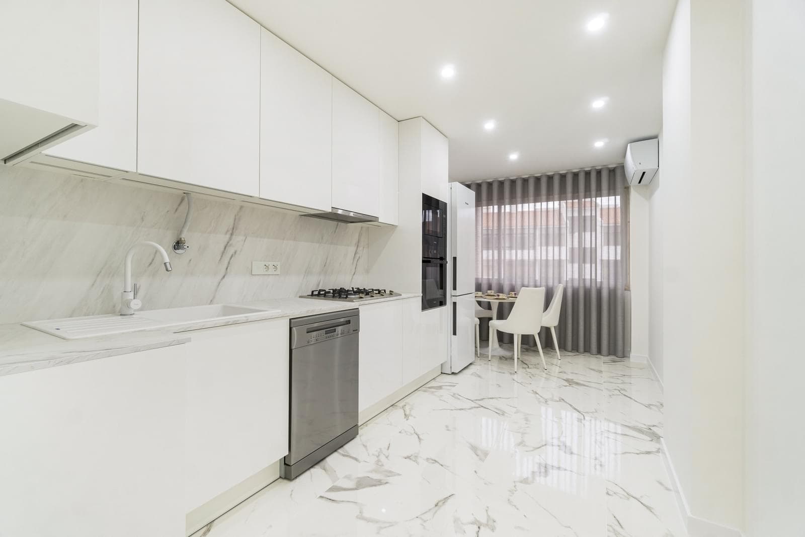 Apartamento T3 com vista, Bairro do Rosário, Cascais - Imagem 10