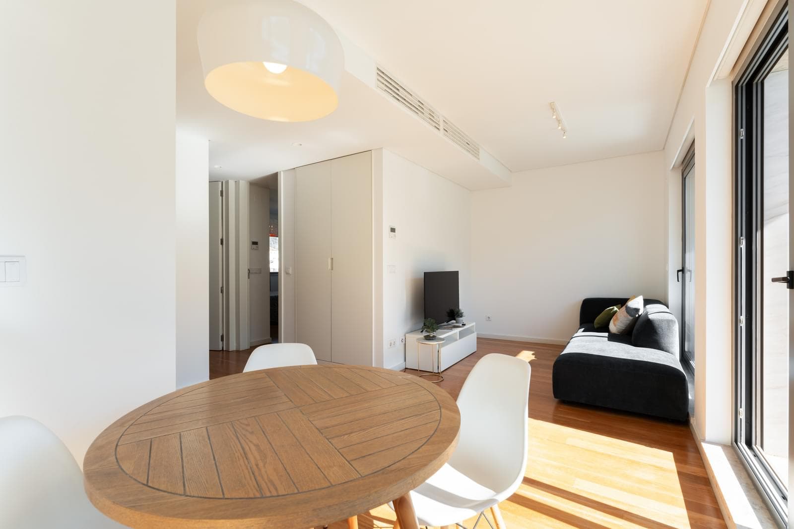 2 Bedroom Apartment with a view, Avenida da Liberdade, Lisboa - Image 8