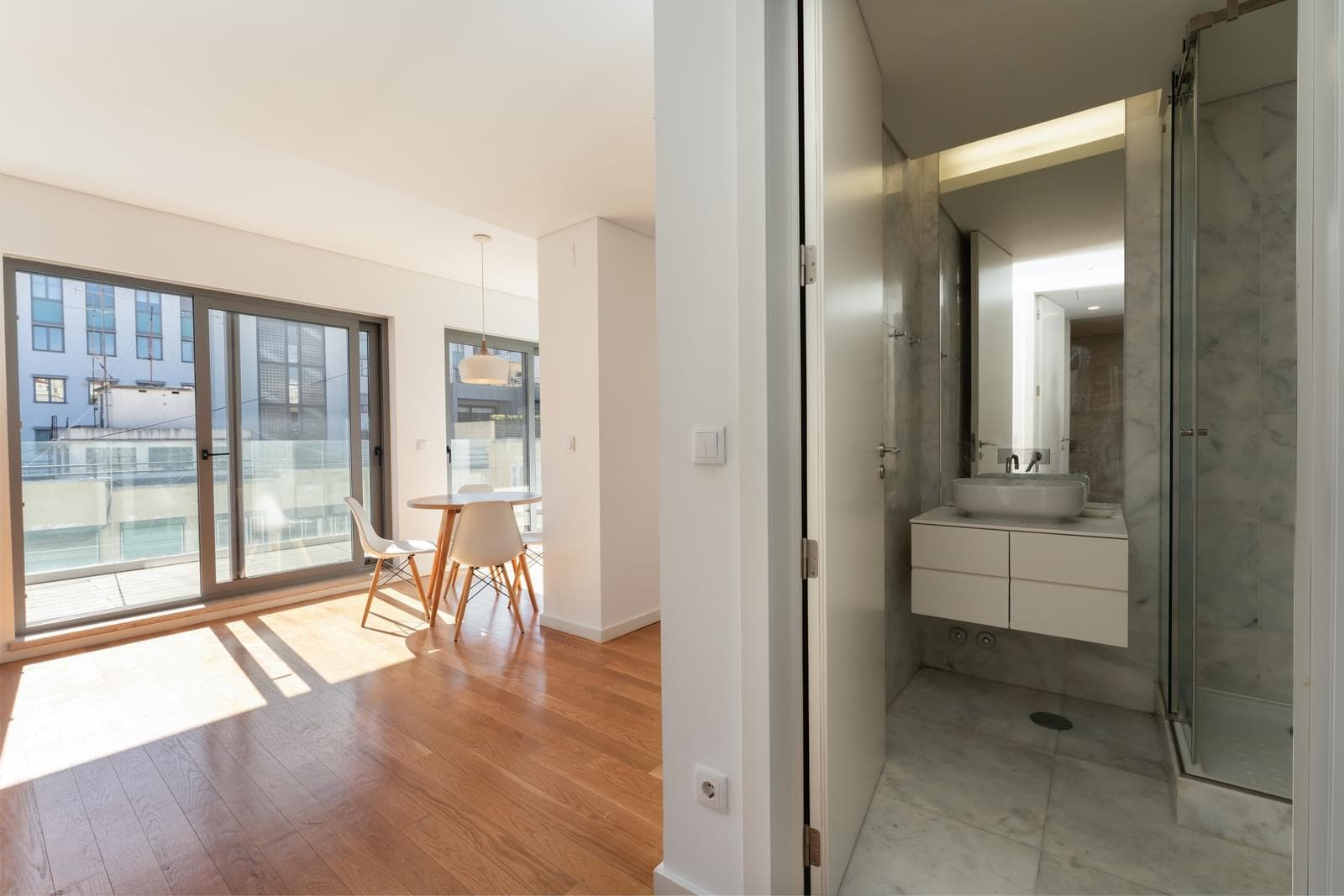 2 Bedroom Apartment with a view, Avenida da Liberdade, Lisboa - Image 10