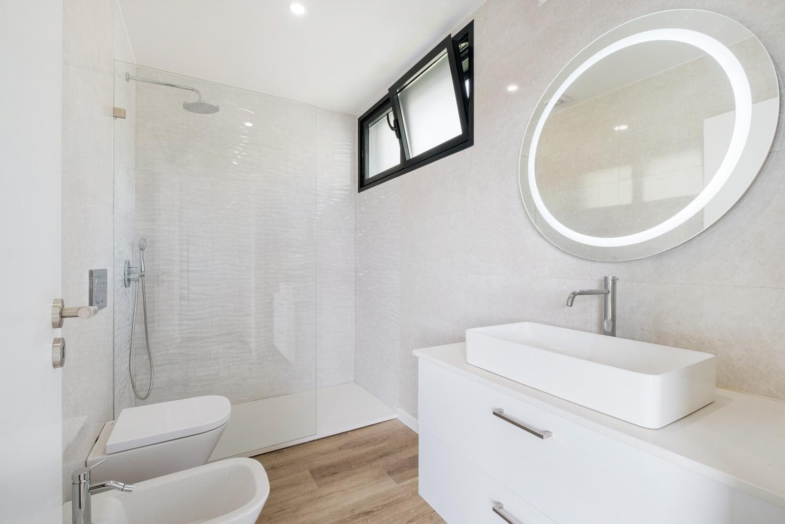 Moradia Geminada T3 + 1 com piscina, São Miguel das Encostas (Carcavelos), Cascais - Imagem 16