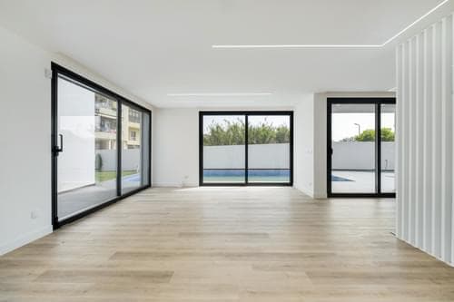 PF32811 - Moradia Geminada T3 + 1 com piscina, São Miguel das Encostas (Carcavelos), Cascais - Imagem 3