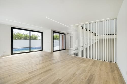 PF32811 - Moradia Geminada T3 + 1 com piscina, São Miguel das Encostas (Carcavelos), Cascais - Imagem 4