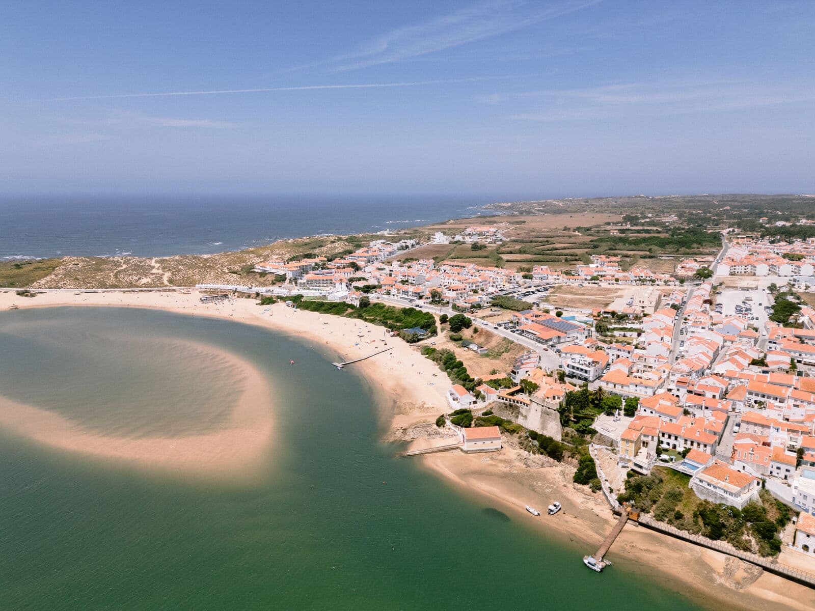 5 Bedroom Terraced house with a view, Milfontes, Odemira - Image 19