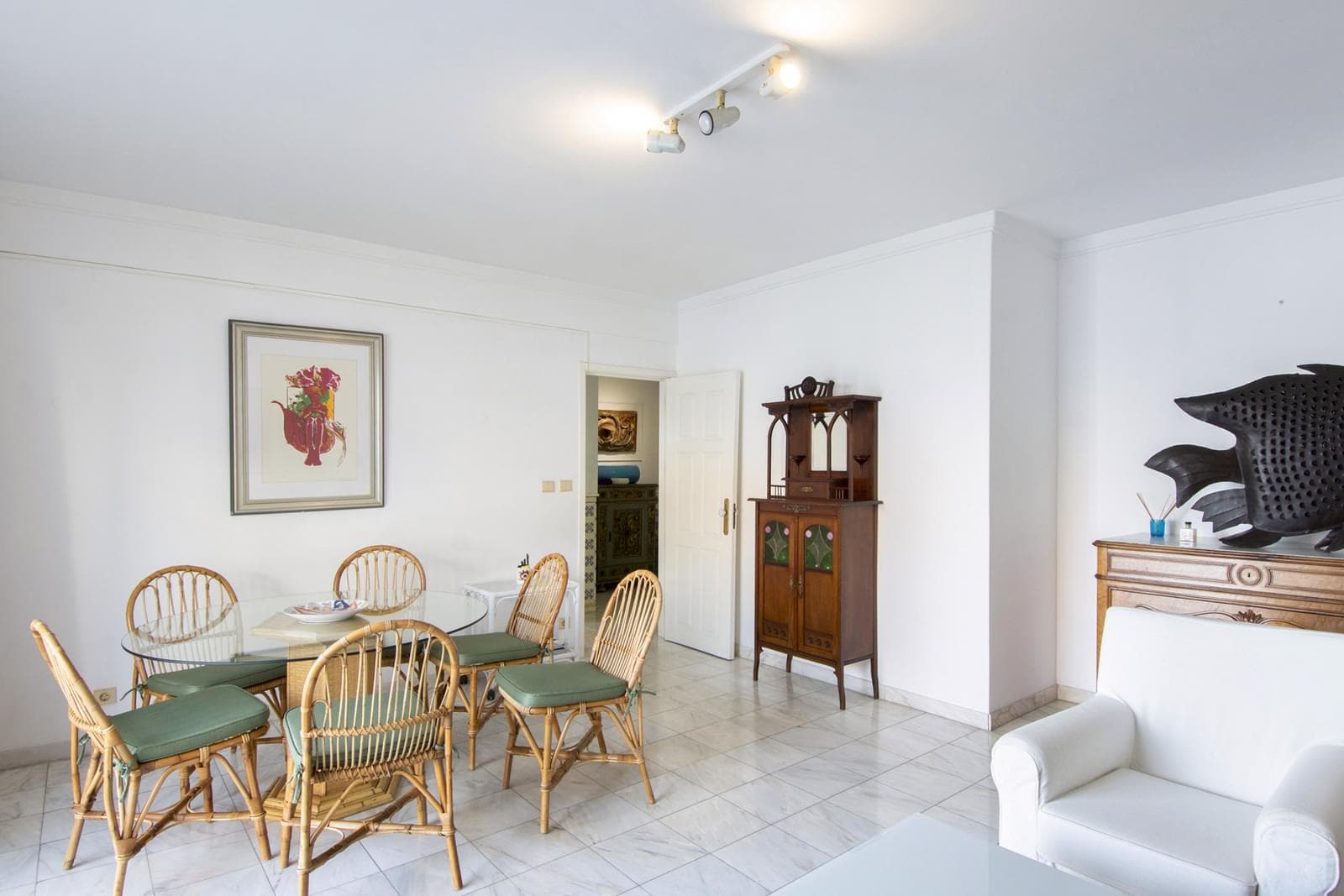 Apartamento T1 com vista, Cascais - Imagem 10