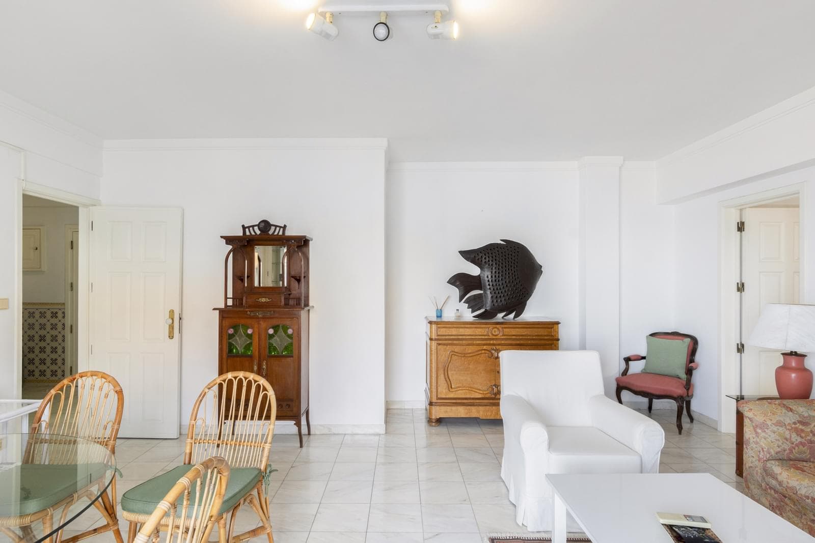 Apartamento T1 com vista, Cascais - Imagem 12