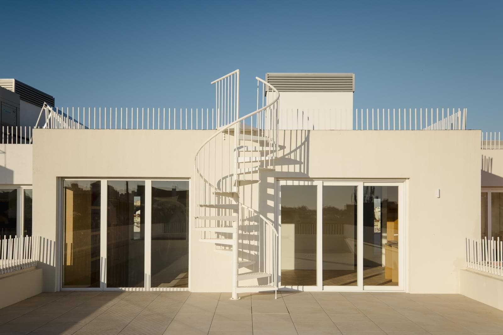 Penthouse T5 com vista, Campo Mártires da Pátria, Lisboa - Imagem 49