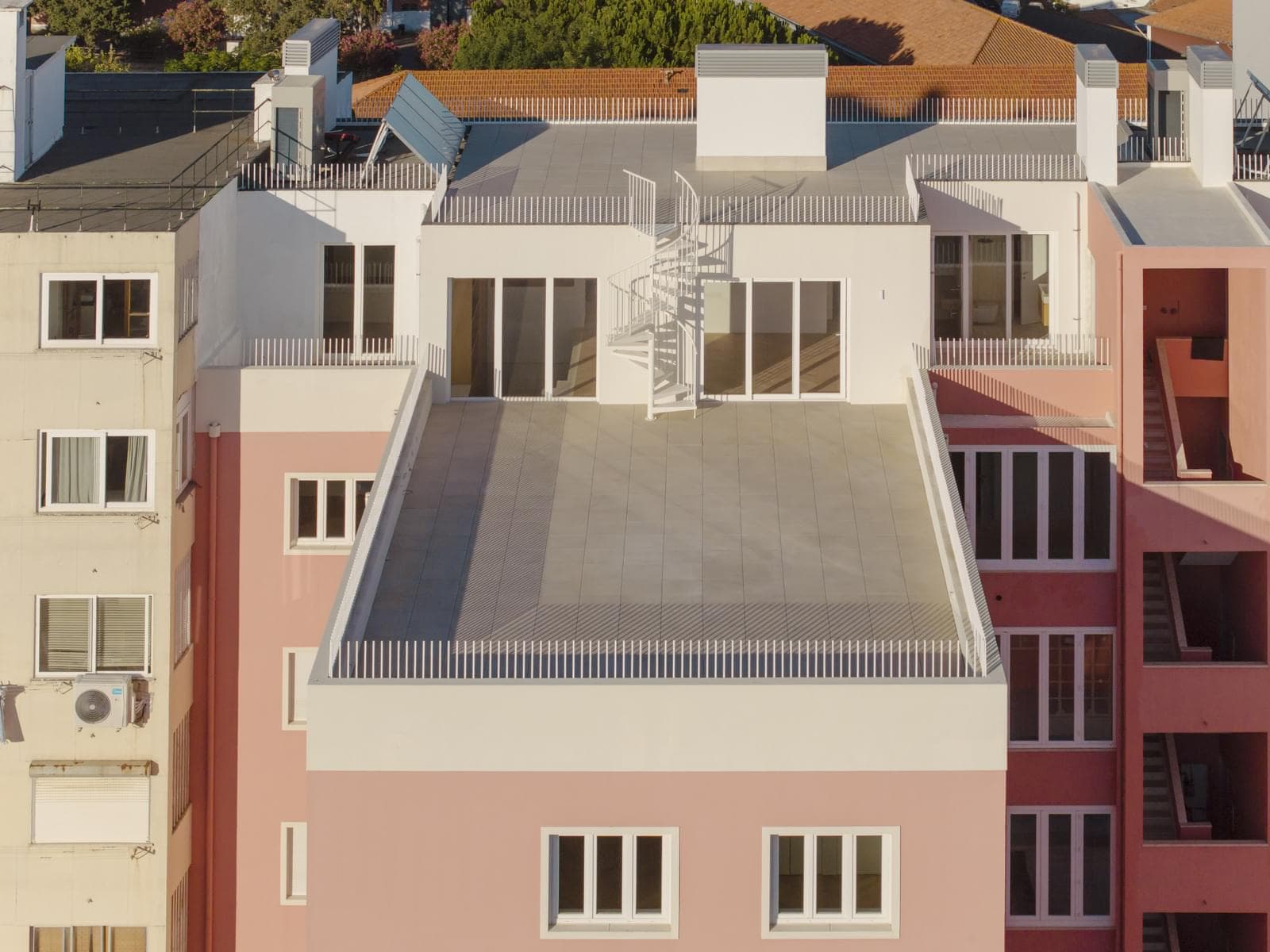 Penthouse T5 com vista, Campo Mártires da Pátria, Lisboa - Imagem 31