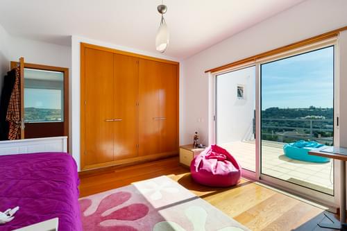 PF33228 - Moradia T5 com piscina, Alto do Lagoal, Oeiras - Imagem 9