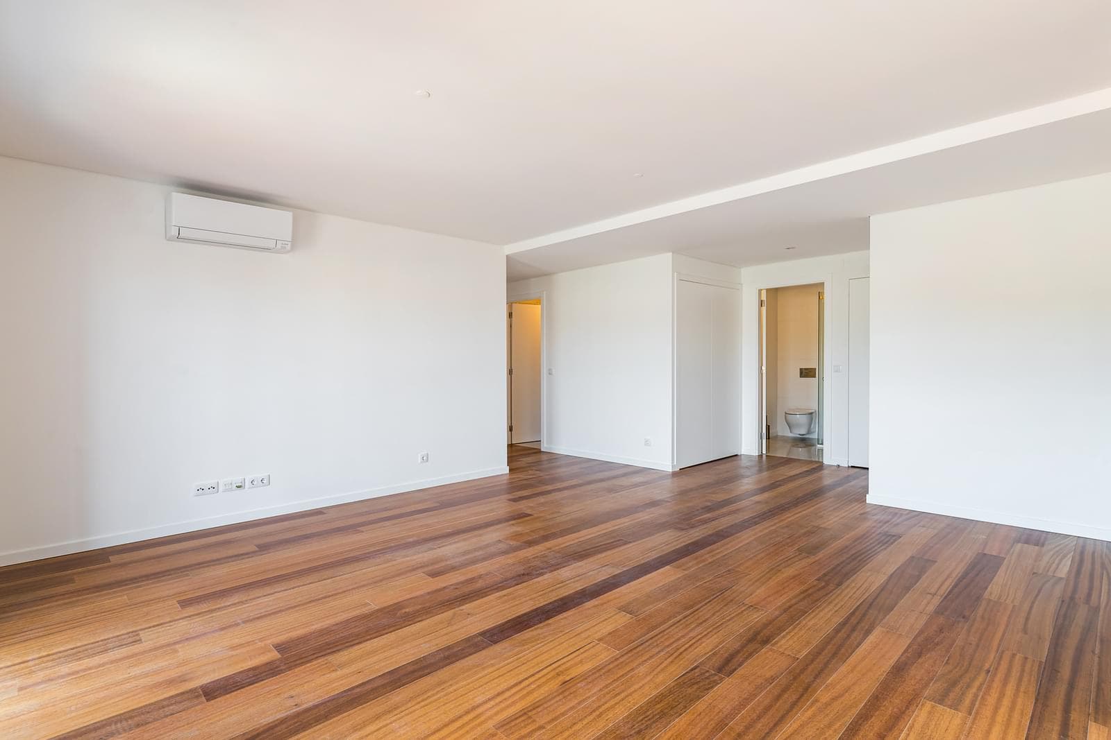 Apartamento T3 com estacionamento, Estrela, Lisboa - Imagem 11