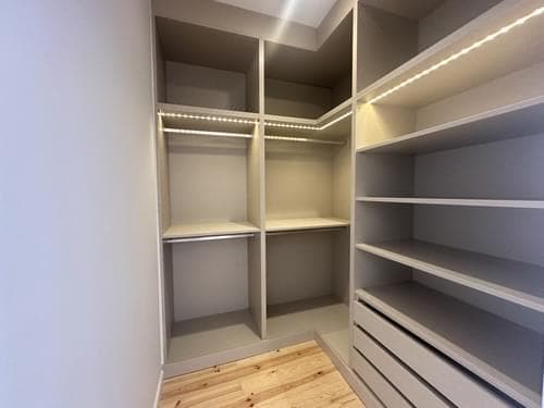 PF34047 - Appartement 4 pièces avec vue, Santo António, Lisboa - Image 14
