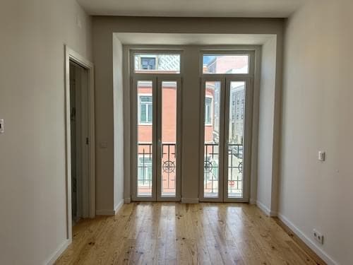 PF34047 - Appartement 4 pièces avec vue, Santo António, Lisboa - Image 23