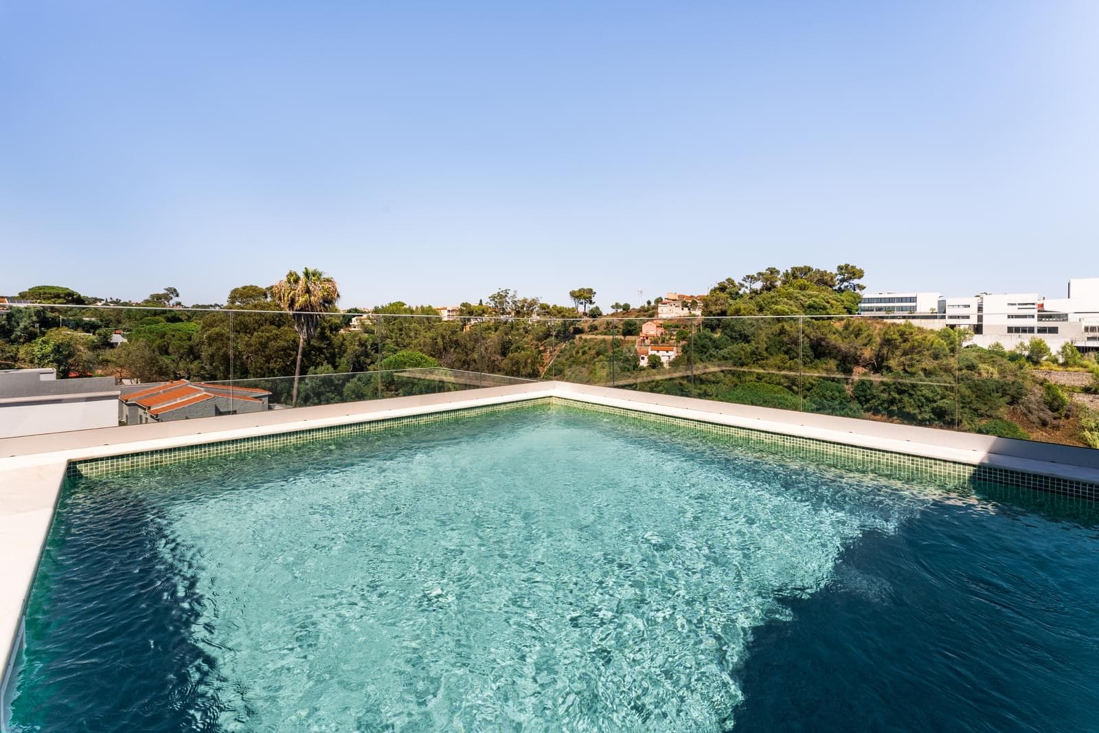 Moradia T3 com piscina, Estoril, Cascais - Imagem 10