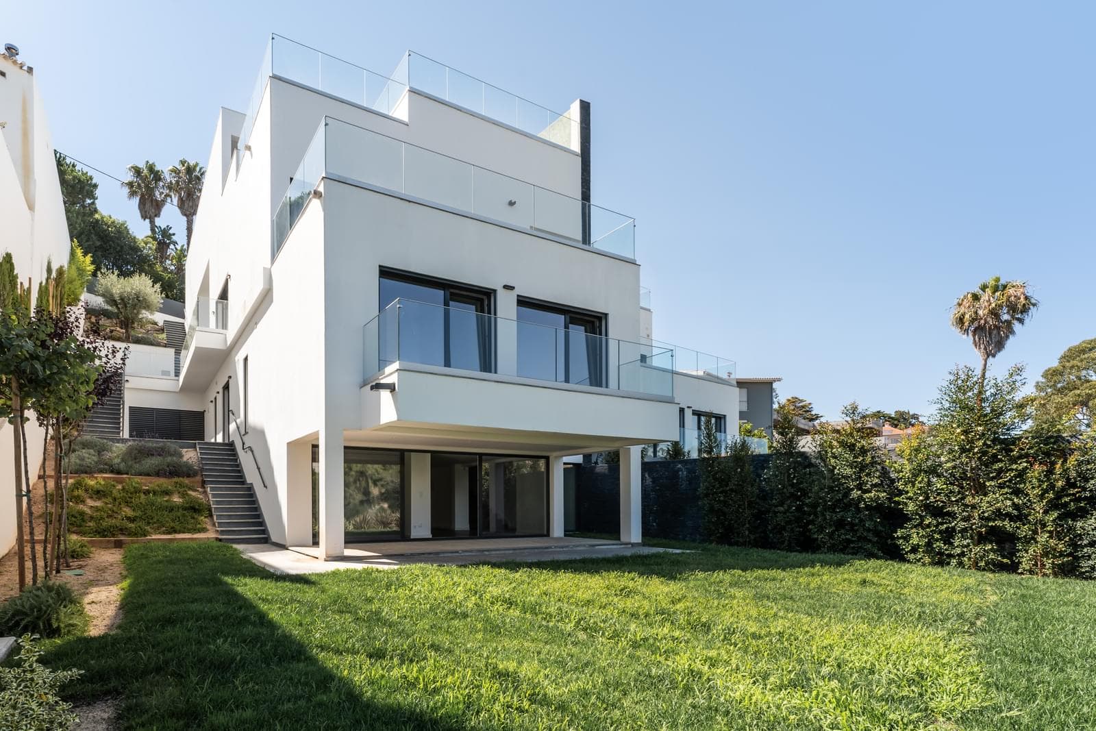 3 Bedroom House with swimming pool, Estoril, Cascais - Image 1