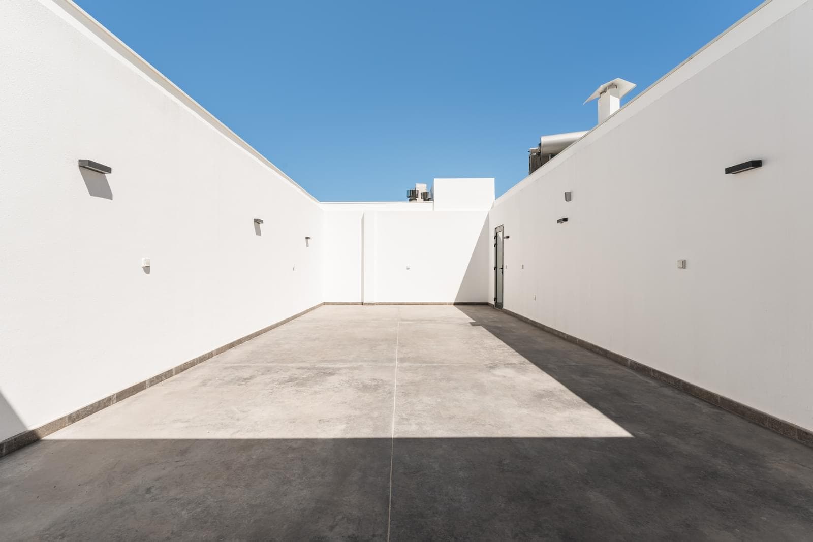 3 Bedroom House with swimming pool, Estoril, Cascais - Image 32