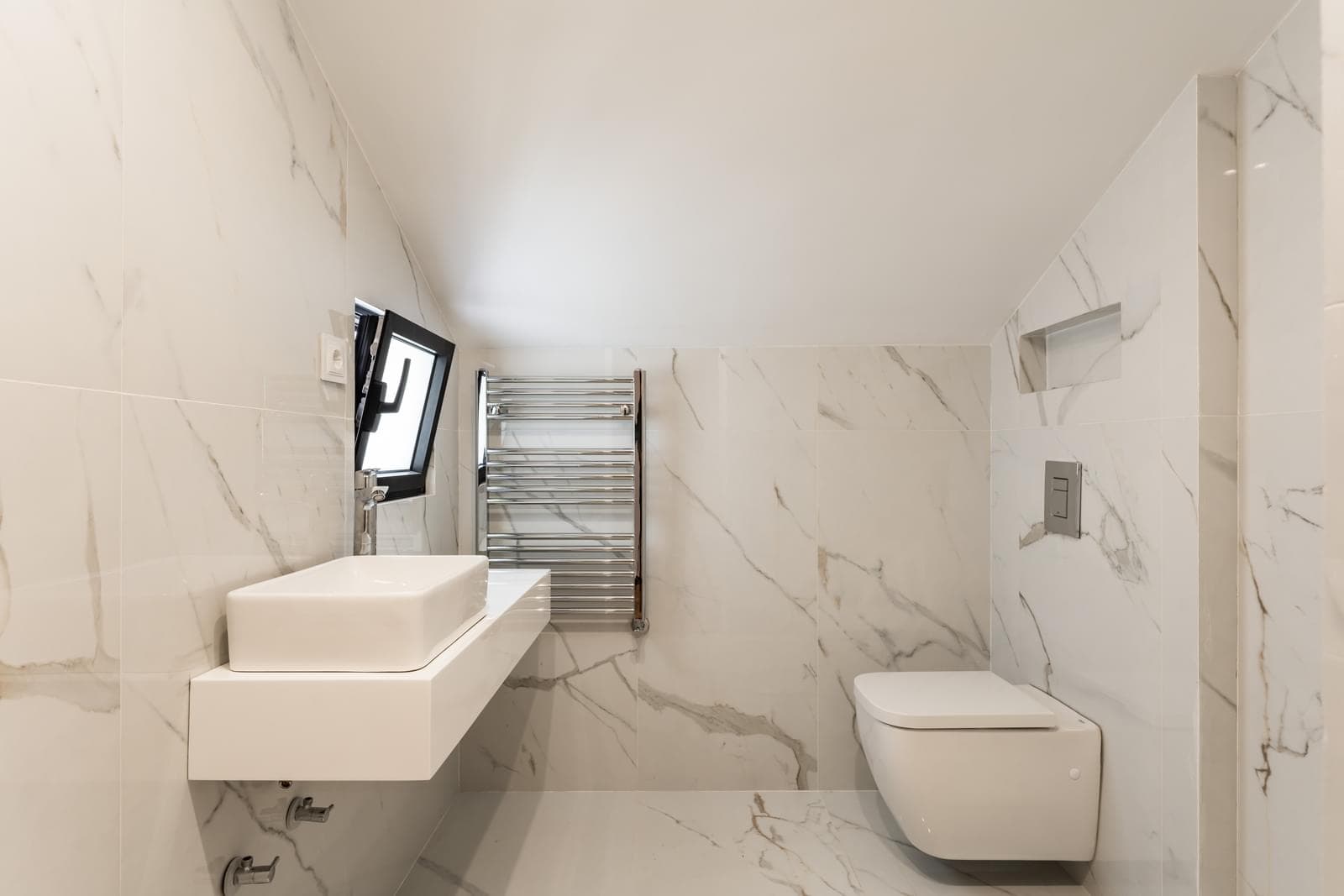 Moradia Isolada T4 + 1 com piscina, São João do Estoril, Cascais - Imagem 33