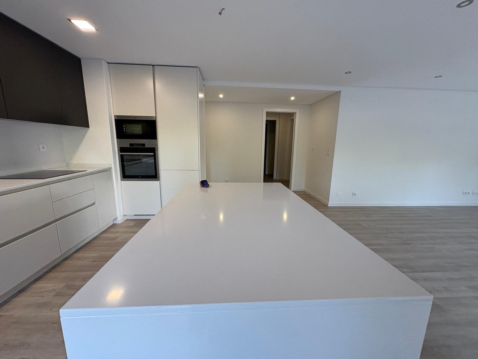 Apartamento T2 com estacionamento, Parede, Cascais - Imagem 7