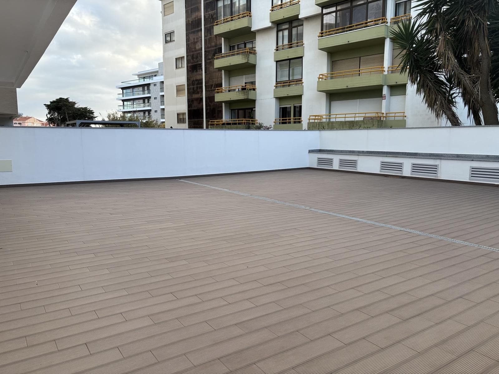 Apartamento T2 com estacionamento, Parede, Cascais - Imagem 1