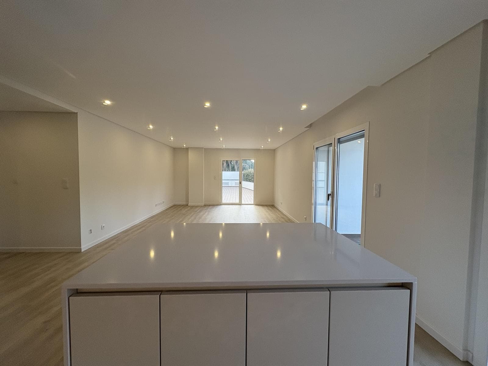 Apartamento T2 com estacionamento, Parede, Cascais - Imagem 4