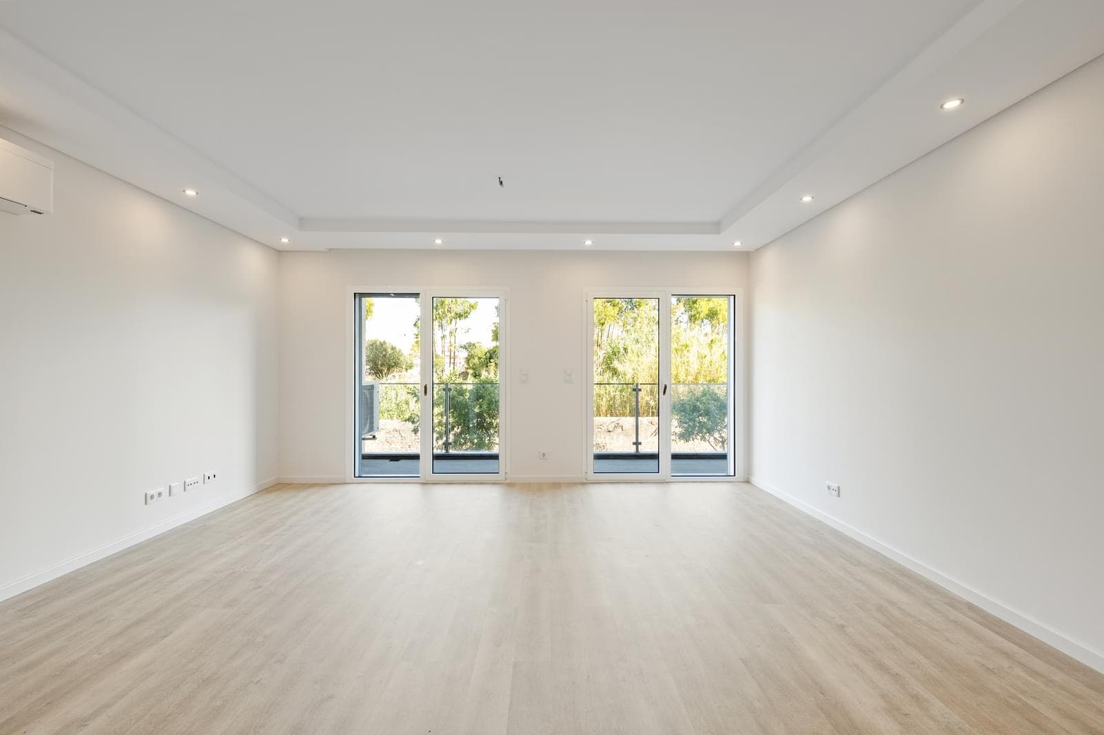 Apartamento T3 com estacionamento, Parede, Cascais - Imagem 2