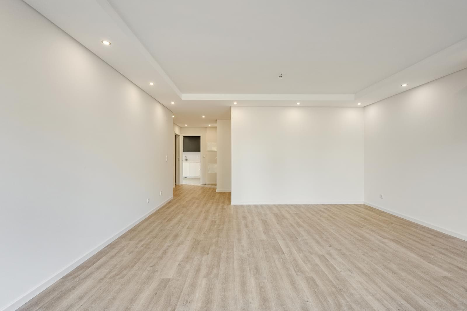 Apartamento T3 com estacionamento, Parede, Cascais - Imagem 3
