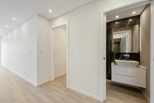 PF34375 - Appartement 4 pièces avec parking, Parede, Cascais - Image 11