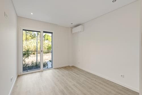 PF34375 - Appartement 4 pièces avec parking, Parede, Cascais - Image 17