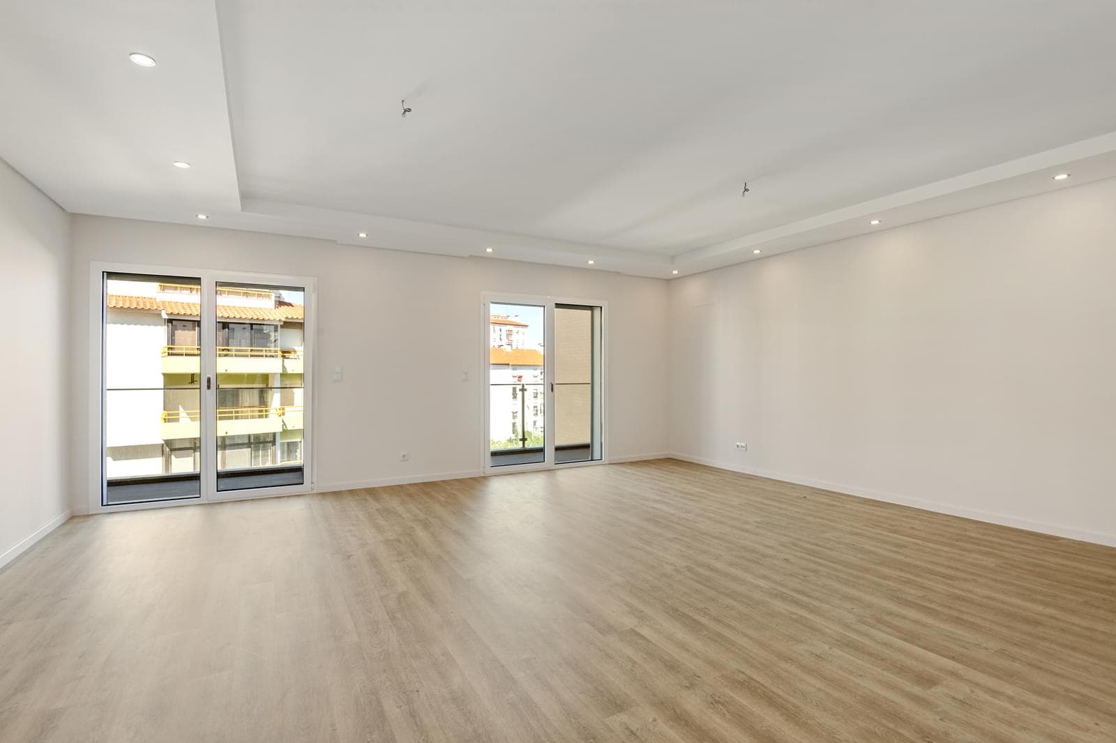 Apartamento T2 com estacionamento, Parede, Cascais - Imagem 2