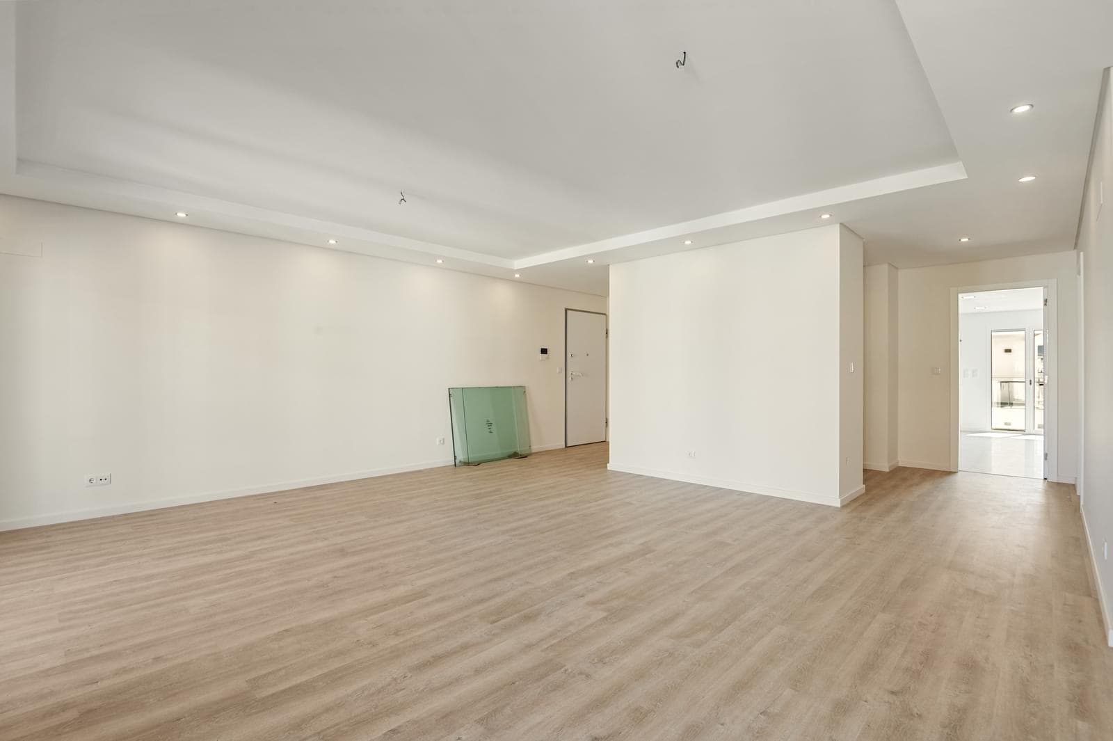 Apartamento T2 com estacionamento, Parede, Cascais - Imagem 3