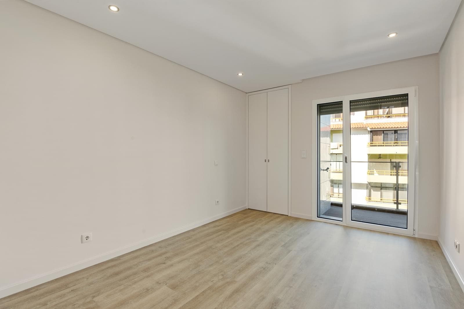 Apartamento T2 com estacionamento, Parede, Cascais - Imagem 9
