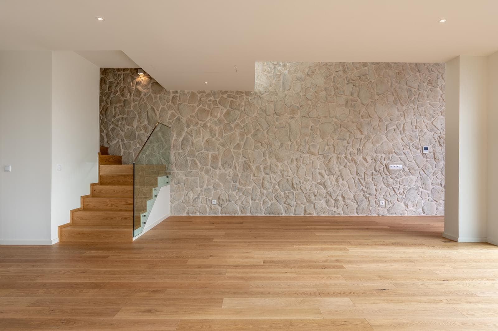 4 Bedroom Detached house with swimming pool, Guia, Cascais - Image 15