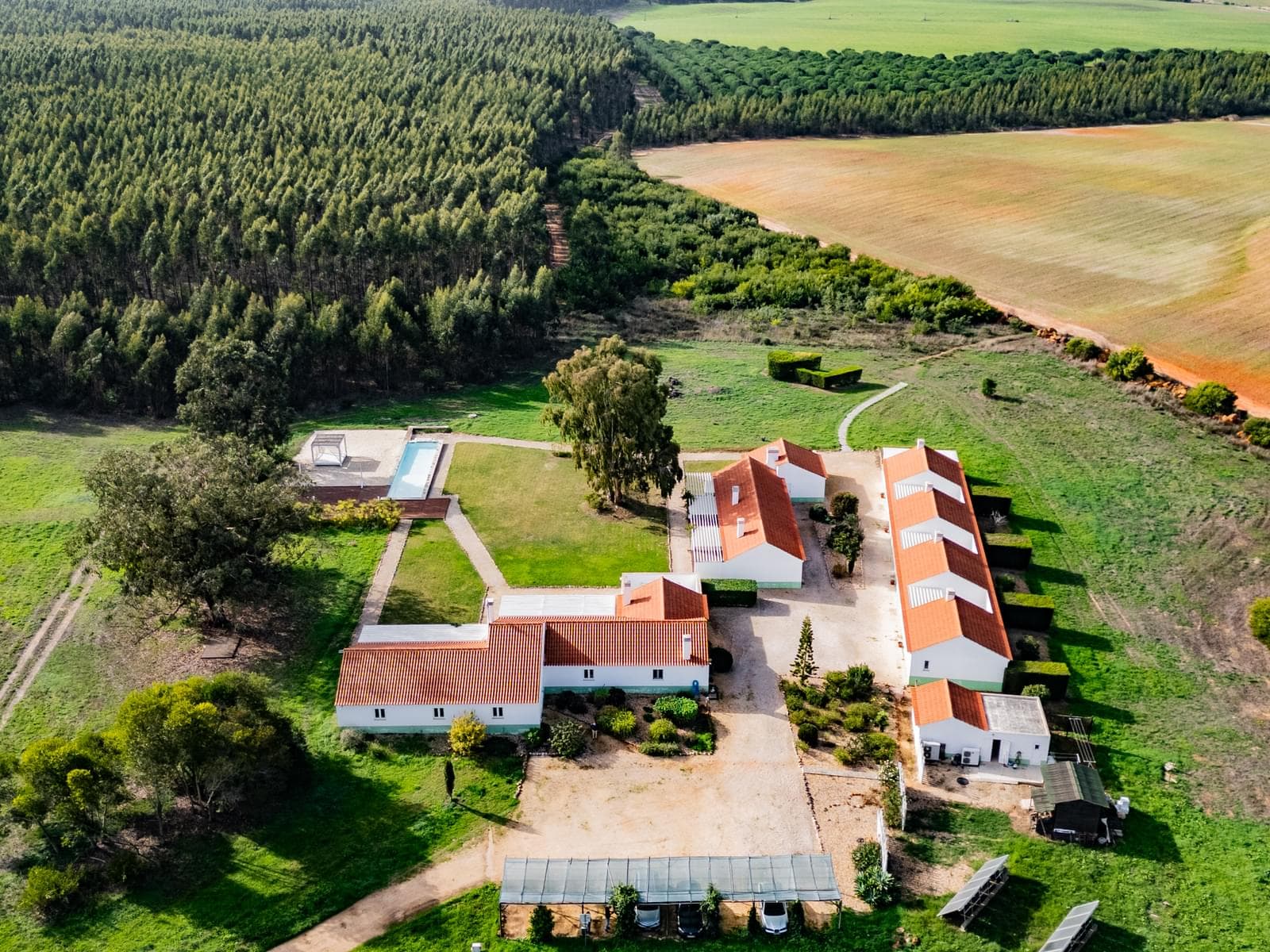 Moradia T11 com piscina, Odemira - Imagem 4