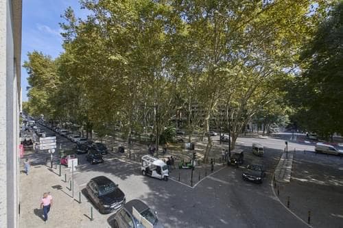 PF35517 - Apartamento T2 com estacionamento, Avenida da Liberdade, Lisboa - Imagem 47