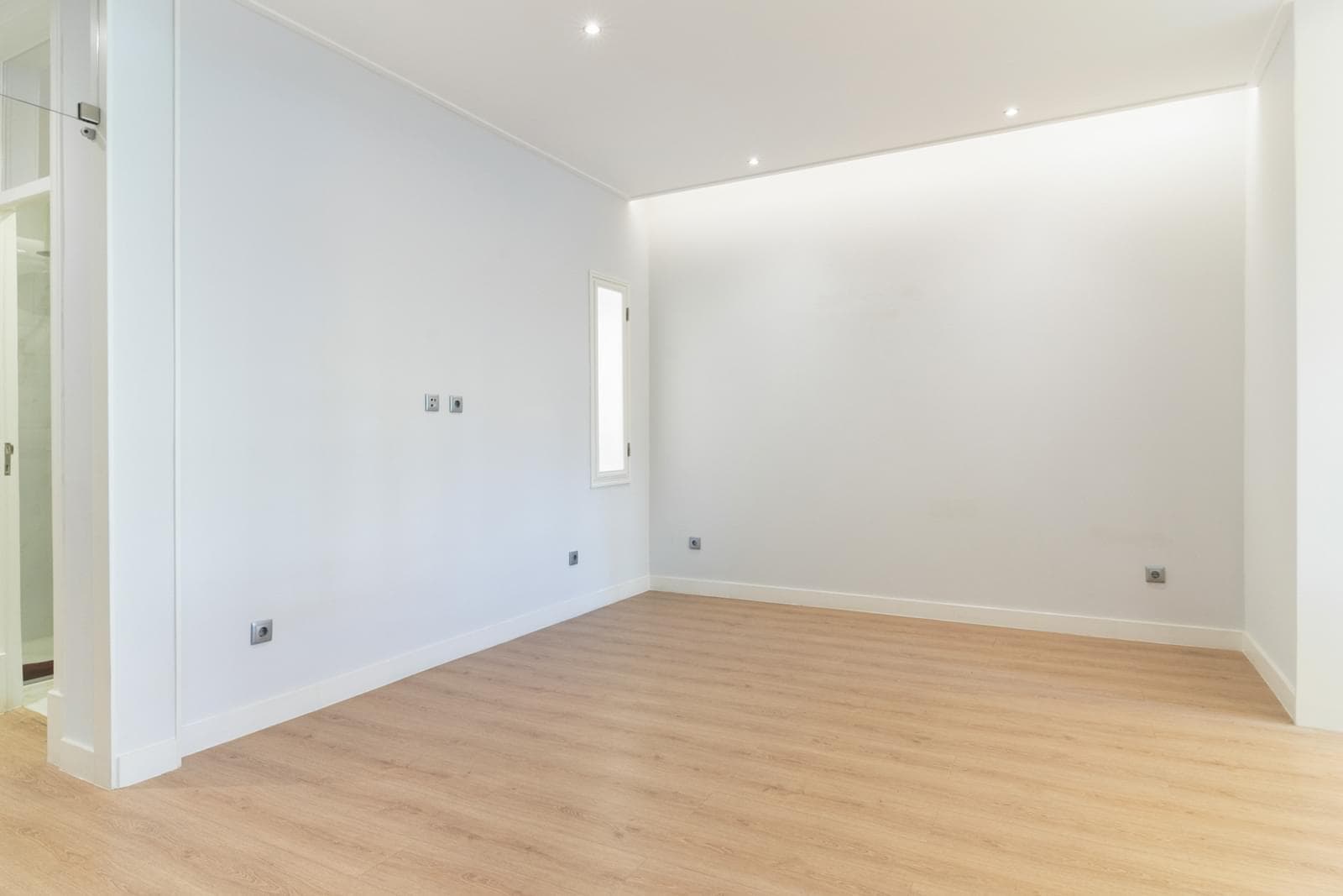 Apartamento T4 com varanda, Avenidas Novas, Lisboa - Imagem 6