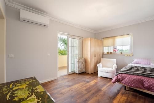 PF35909 - Moradia Isolada T4 + 1 com piscina, Areia, Cascais - Imagem 31