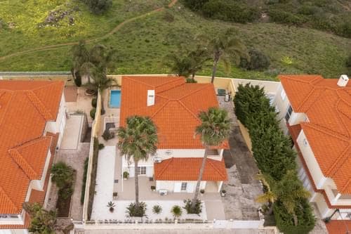 PF35909 - Moradia Isolada T4 + 1 com piscina, Areia, Cascais - Imagem 40