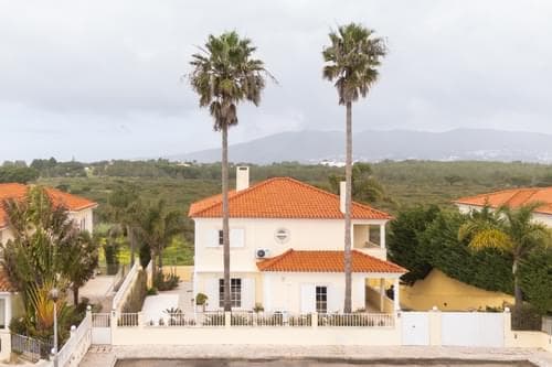 PF35909 - Moradia Isolada T4 + 1 com piscina, Areia, Cascais - Imagem 1