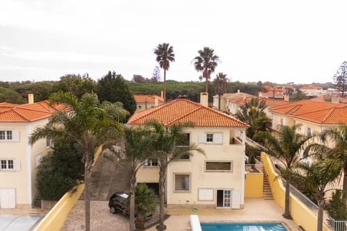 PF35909 - Moradia Isolada T4 + 1 com piscina, Areia, Cascais - Imagem 42