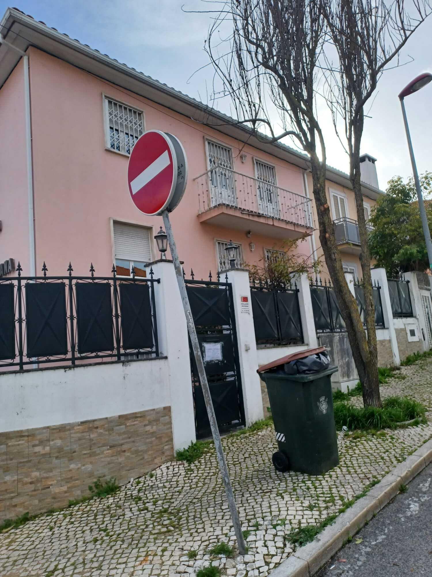 Maison normal 11 pièces avec jardin, Benfica, Lisboa - Image 32