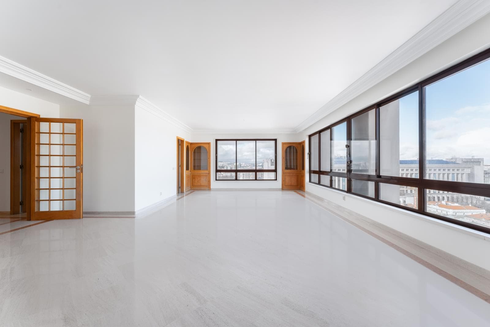 Appartement 5 pièces avec vue, Campo Pequeno, Lisboa - Image 2