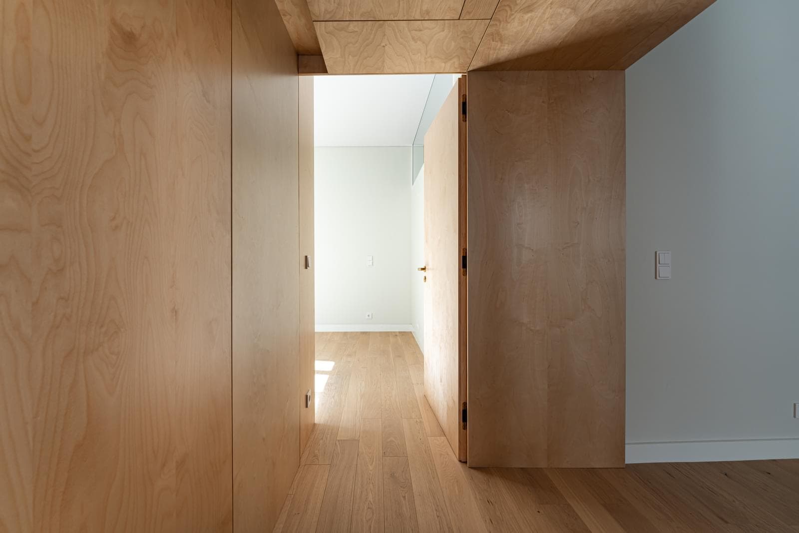 2 Bedroom Apartment with parking, Avenida da Liberdade, Lisboa - Image 27